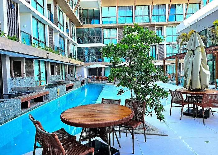 Sunny Hall, o mini resort mais charmoso do centro de Porto (COM e SEM PISCINA PRIVATIVA) by HM